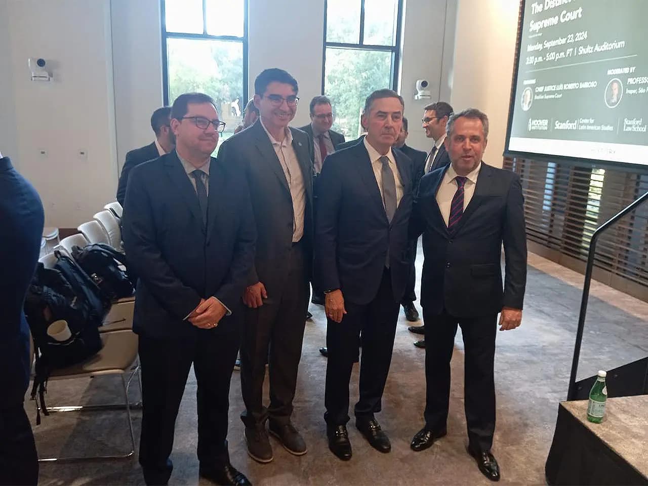 Encontro com o Presidente do STF Luís Roberto Barroso na Universidade de Stanford nos EUA